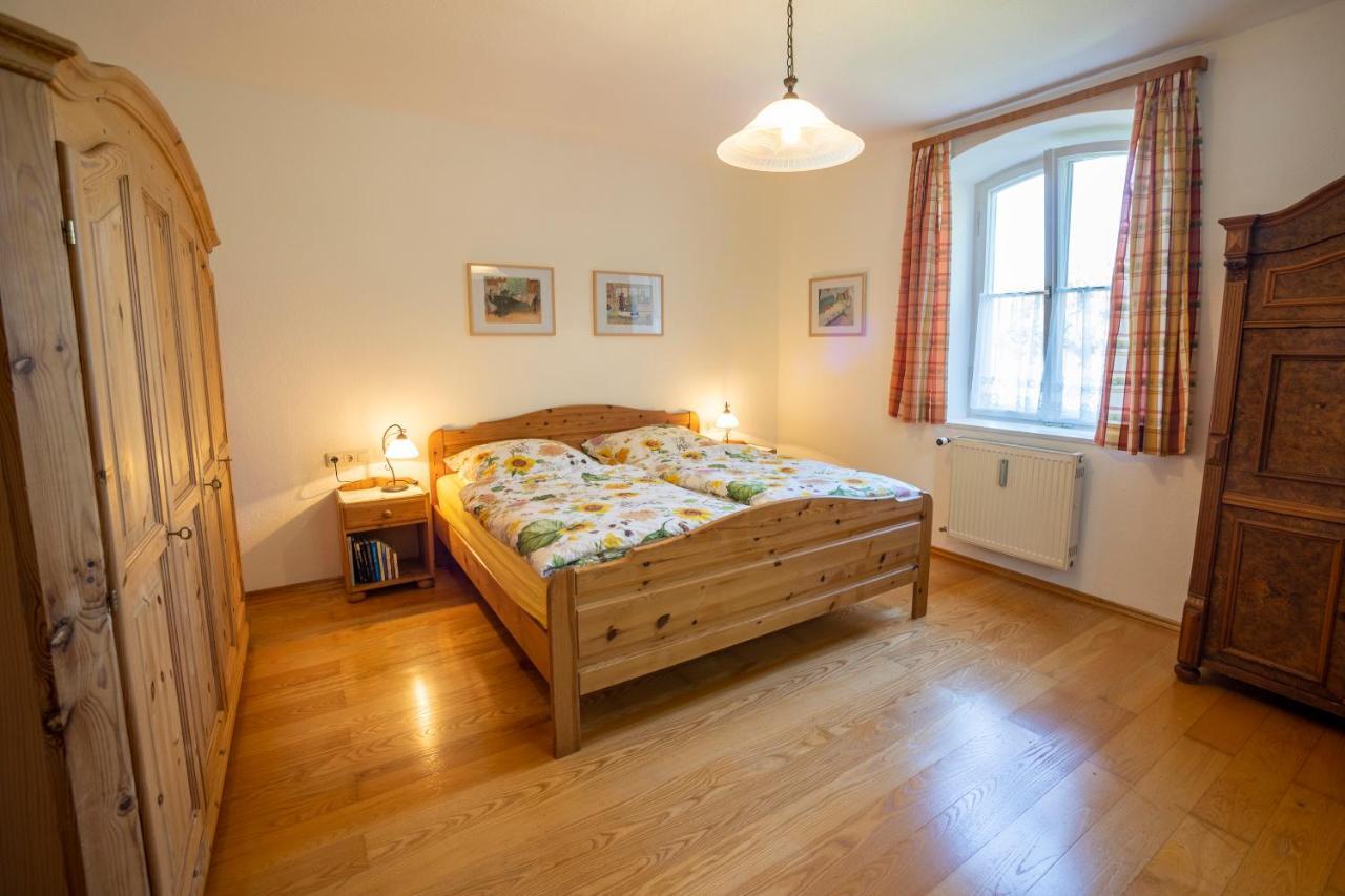 Apartment Landhauswohnung Mit Wildromantischem Garten Füssen