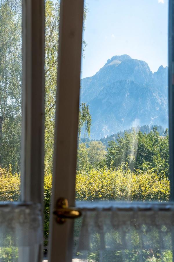 Landhauswohnung Mit Wildromantischem Garten * Füssen