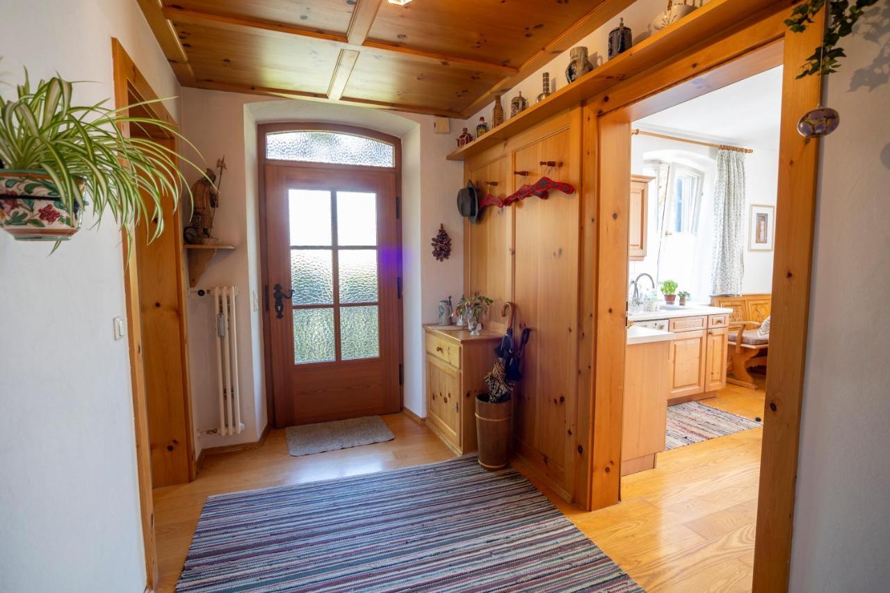 Landhauswohnung Mit Wildromantischem Garten Apartment Füssen
